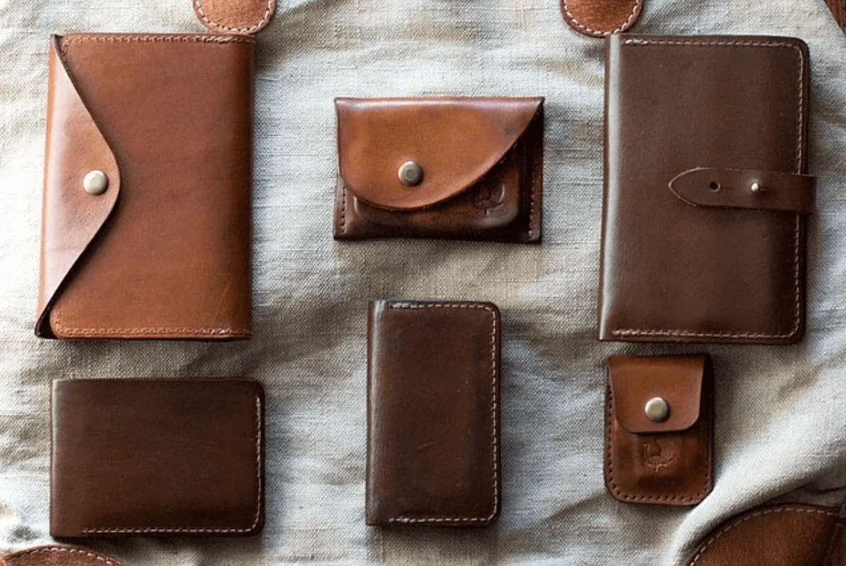 Donovan Bifold Wallet - Walnut - Image 5