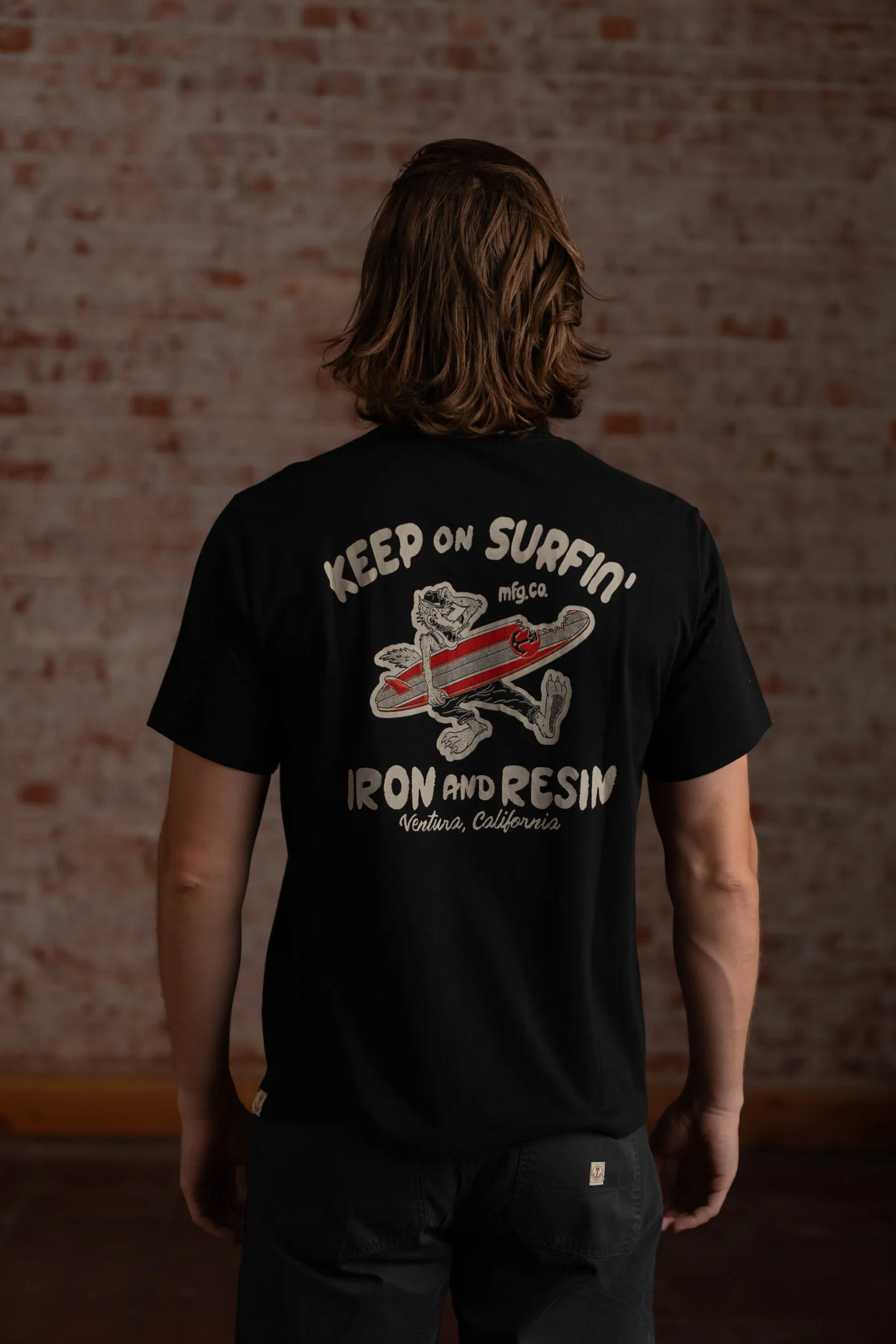 Keep On Surfin' Pocket Tee - Image 5
