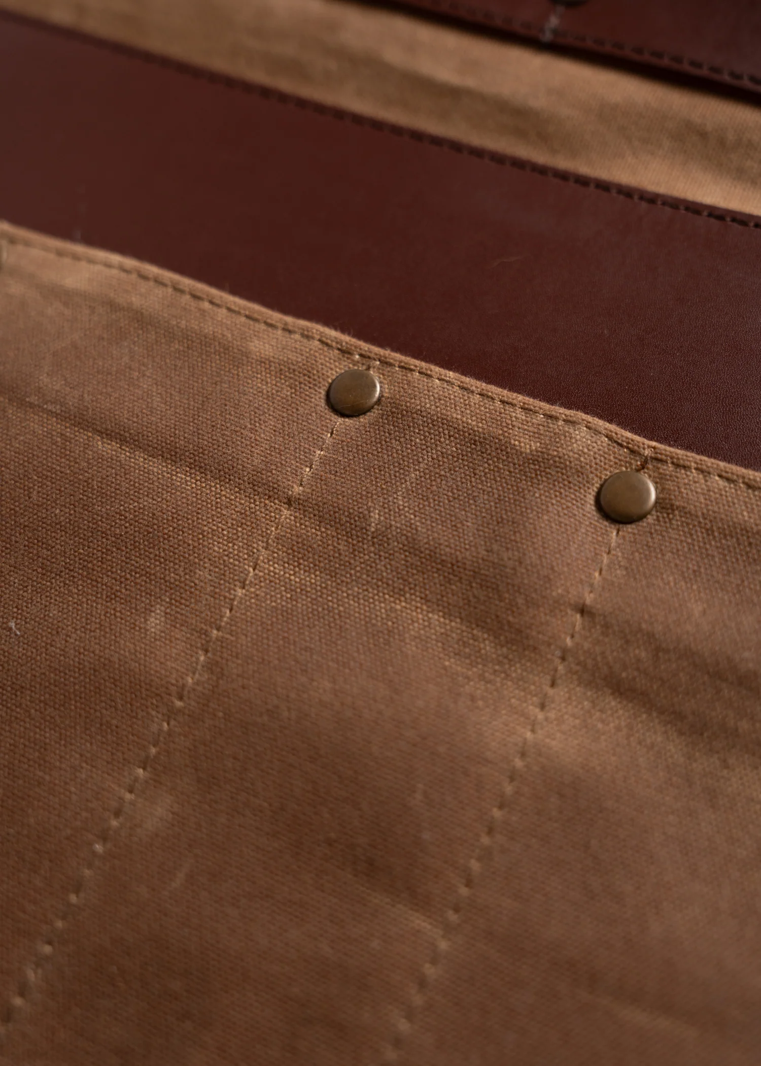 Messermeister X INR: Waxed Canvas Apron - Image 4