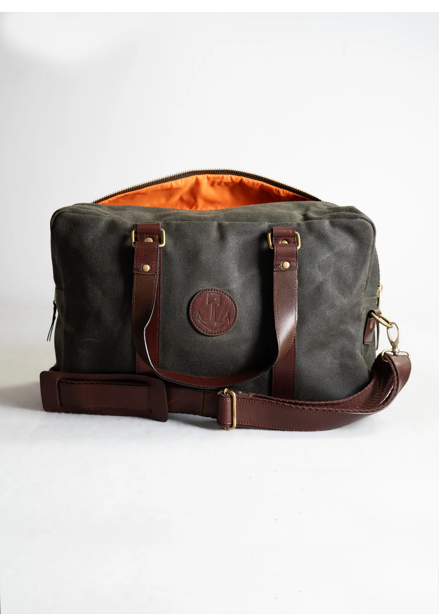 Waxed Canvas Weekender Bag - Image 3