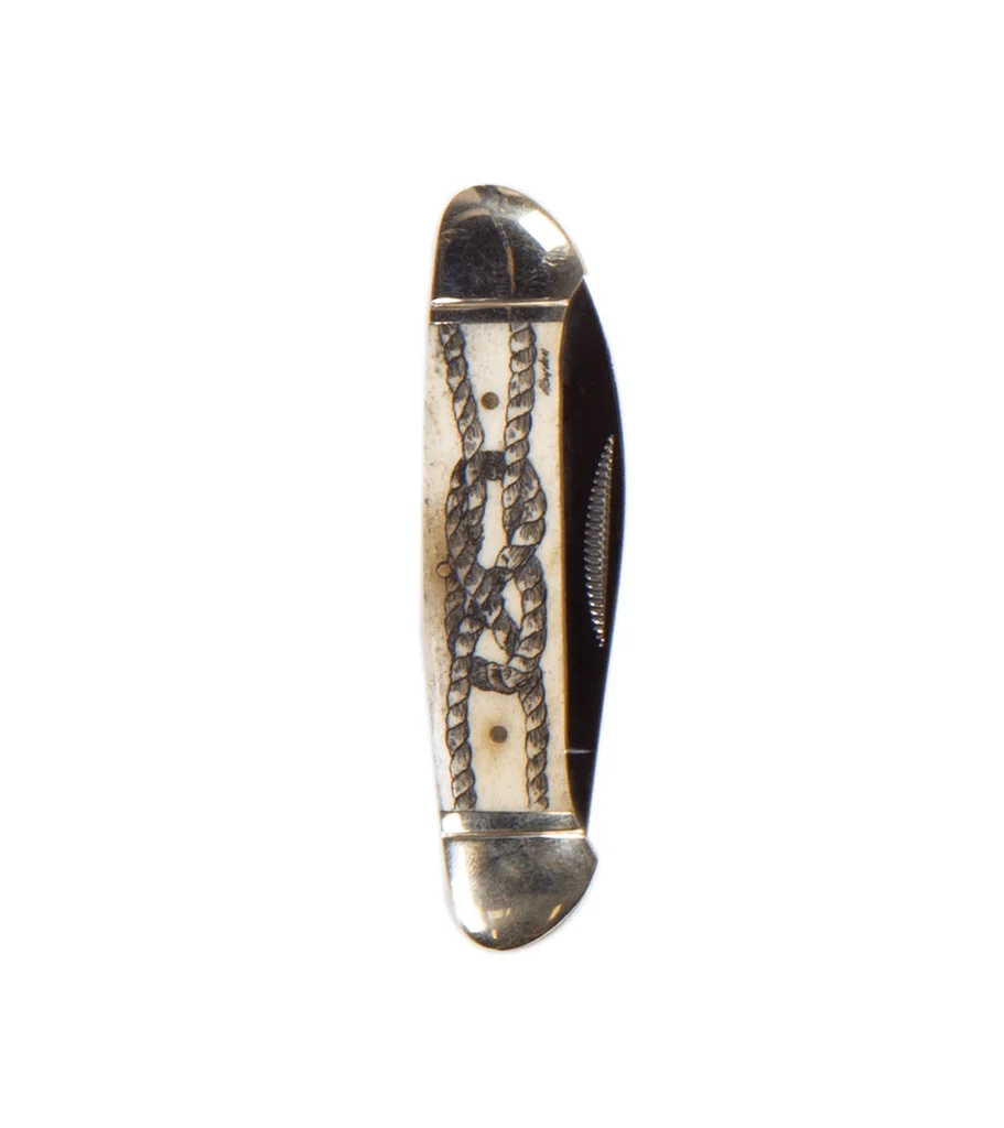 Scrimshaw Pocket Knife
